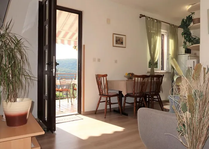 Neda By Interhome Appartement *